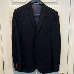 Blue Sport Coat with Textured Fabric and Notched Lapels